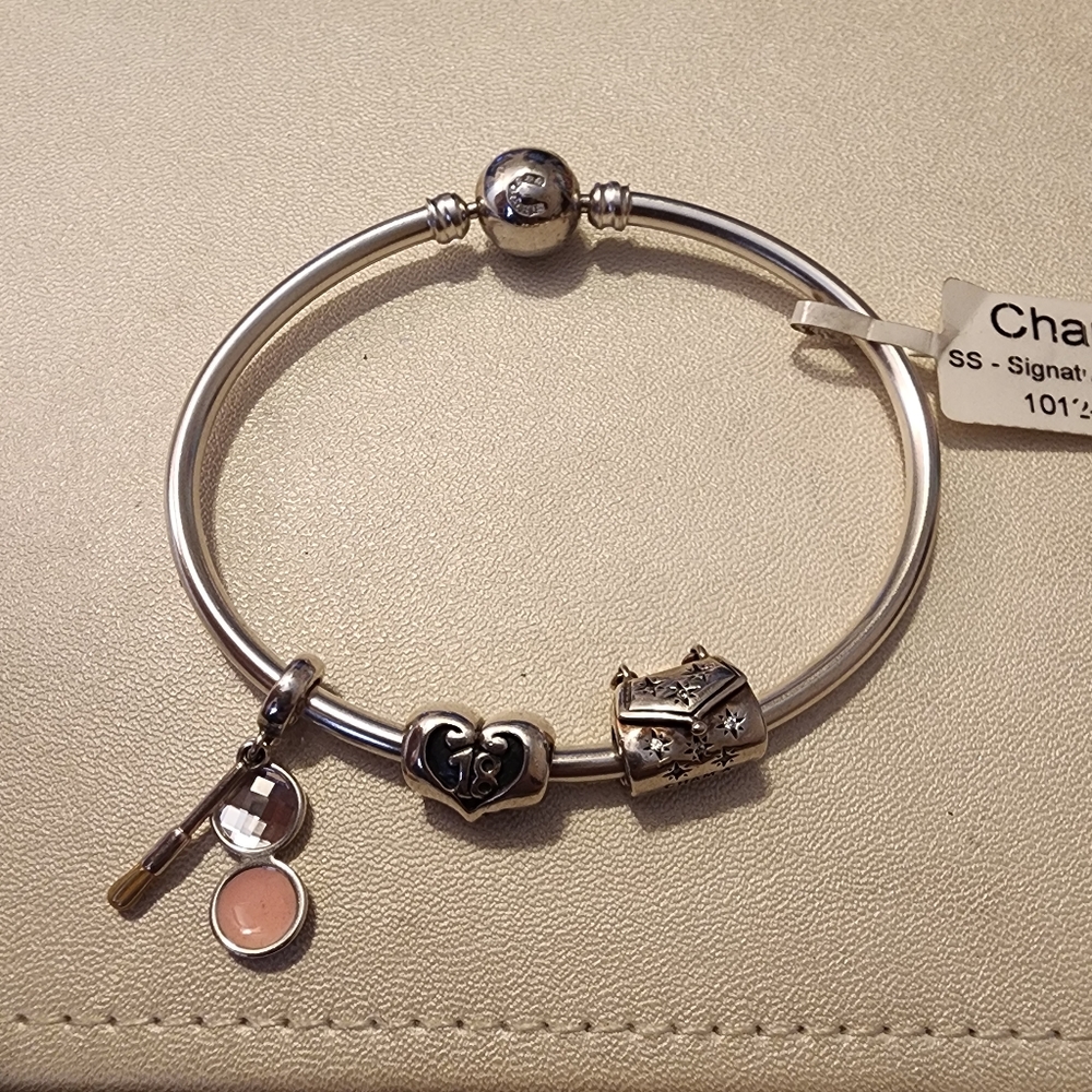 Chamilia Bangle Bracelet With 3 Charms